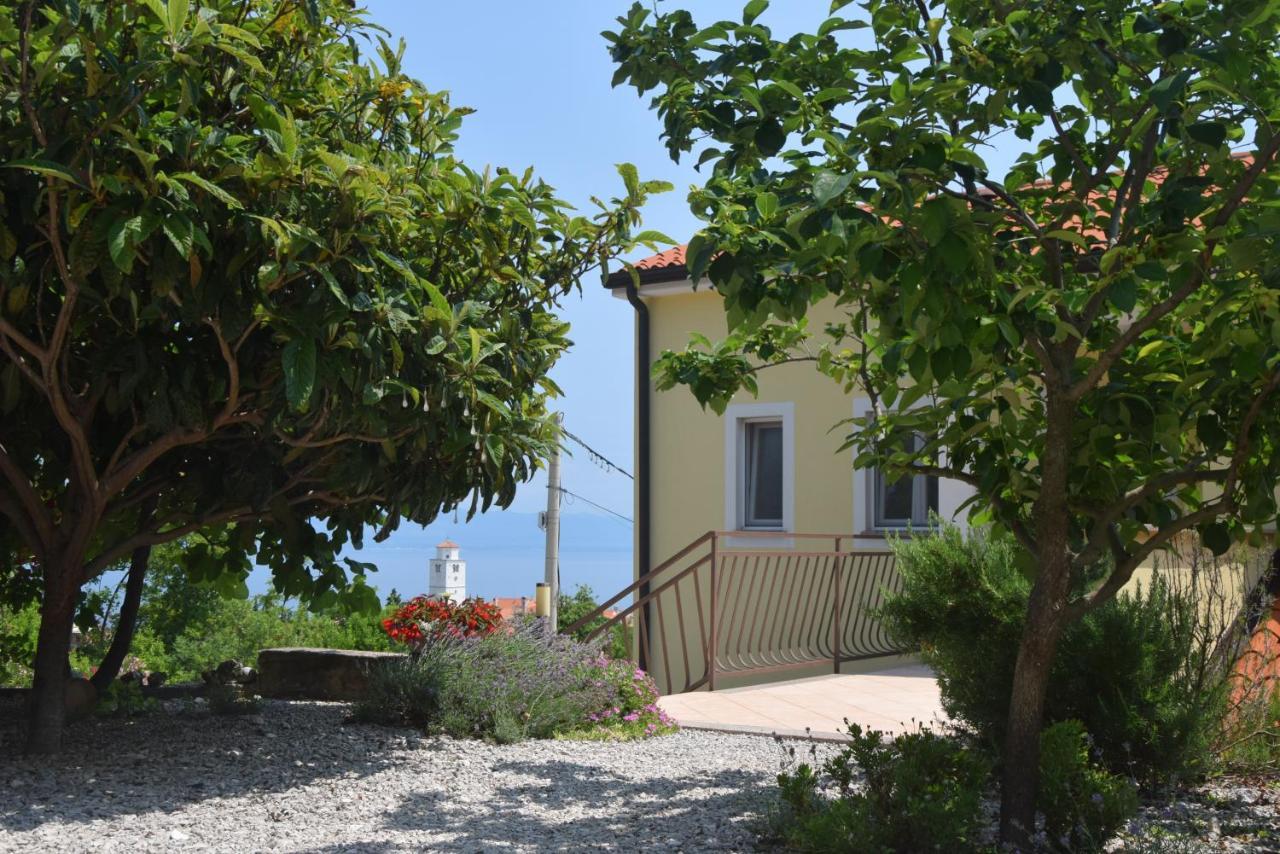 Apartments Sandra Brseč المظهر الخارجي الصورة
