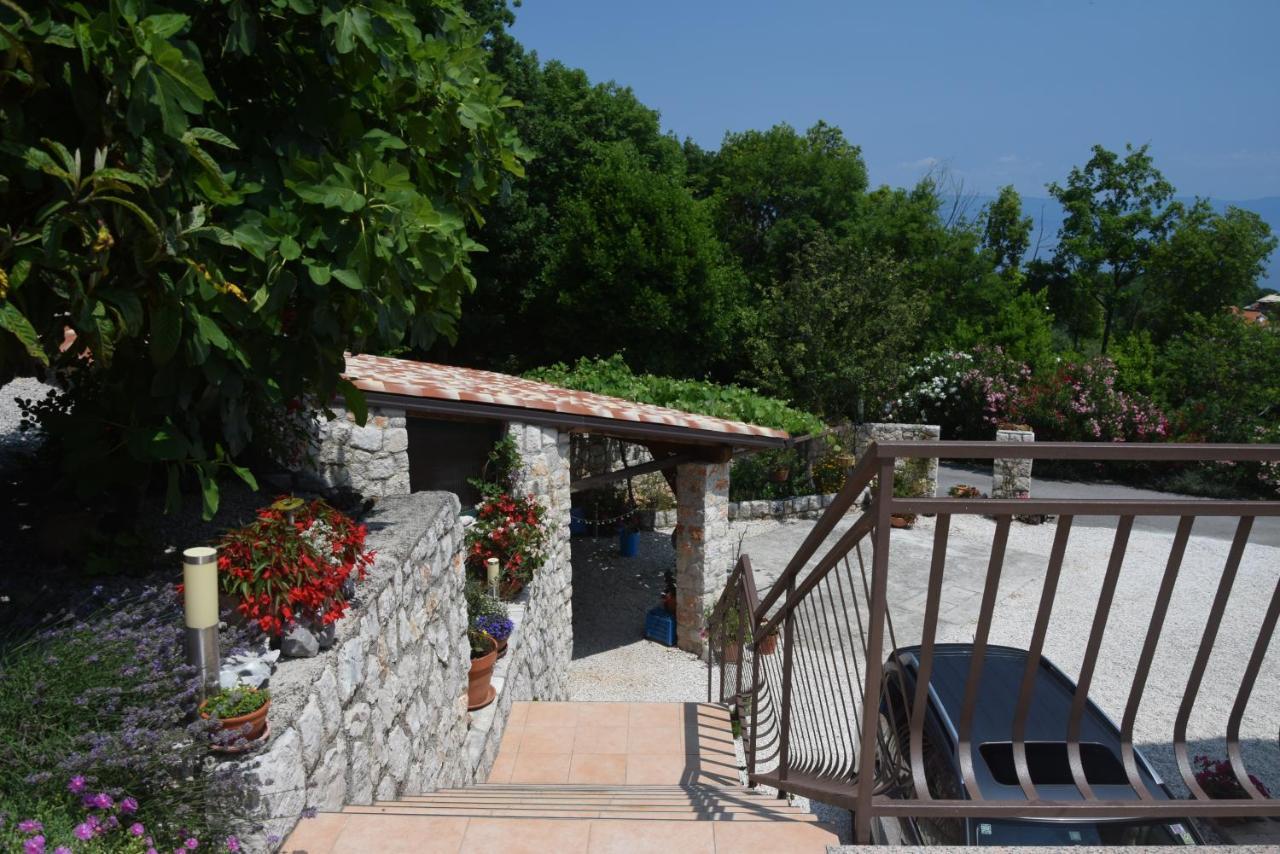 Apartments Sandra Brseč المظهر الخارجي الصورة