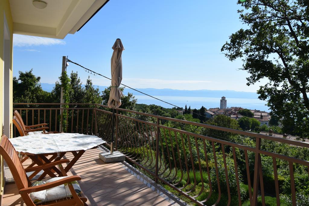 Apartments Sandra Brseč المظهر الخارجي الصورة