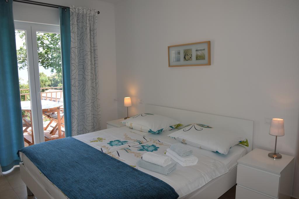 Apartments Sandra Brseč المظهر الخارجي الصورة