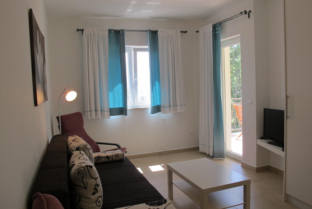 Apartments Sandra Brseč الغرفة الصورة