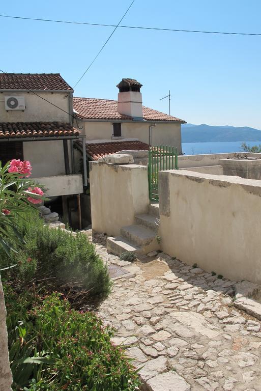 Apartments Sandra Brseč المظهر الخارجي الصورة