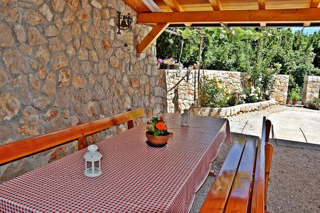 Apartments Sandra Brseč المظهر الخارجي الصورة